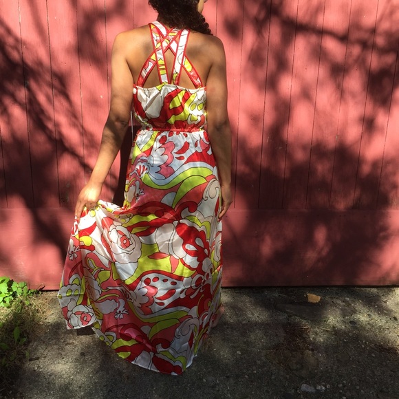Groovy Retro Print Maxi Dress - Picture 4 of 4